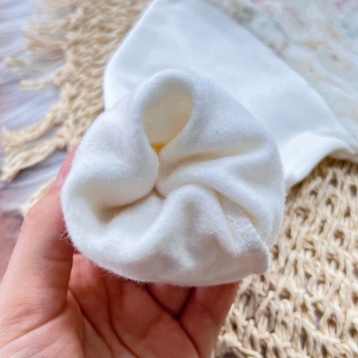 Conj. Blusa de Moletom com Pelinho Coelhinha e Calça de Moletinho - Off White e Areia